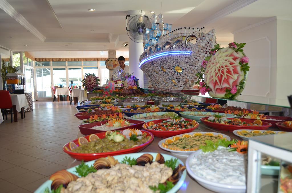 Ayvalı Alder Hotel מראה חיצוני תמונה