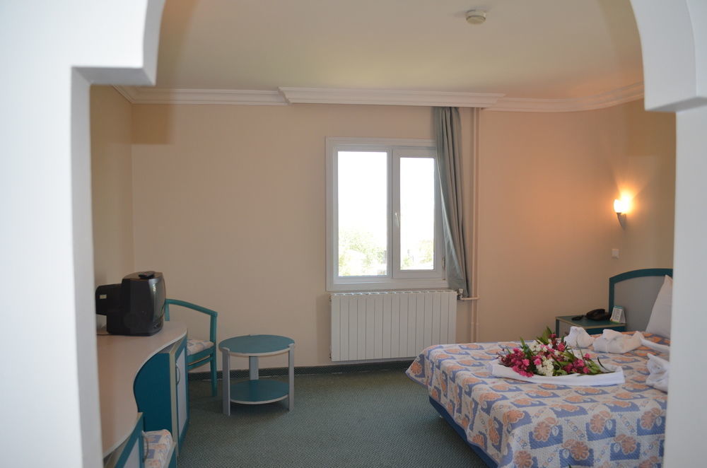 Ayvalı Alder Hotel מראה חיצוני תמונה