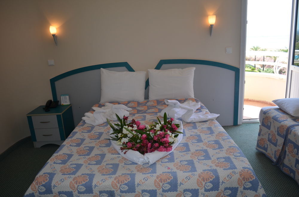Ayvalı Alder Hotel מראה חיצוני תמונה